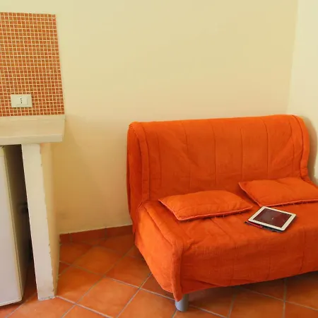 In Marche With Pool Access *