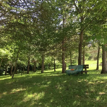 In Marche With Pool Access *